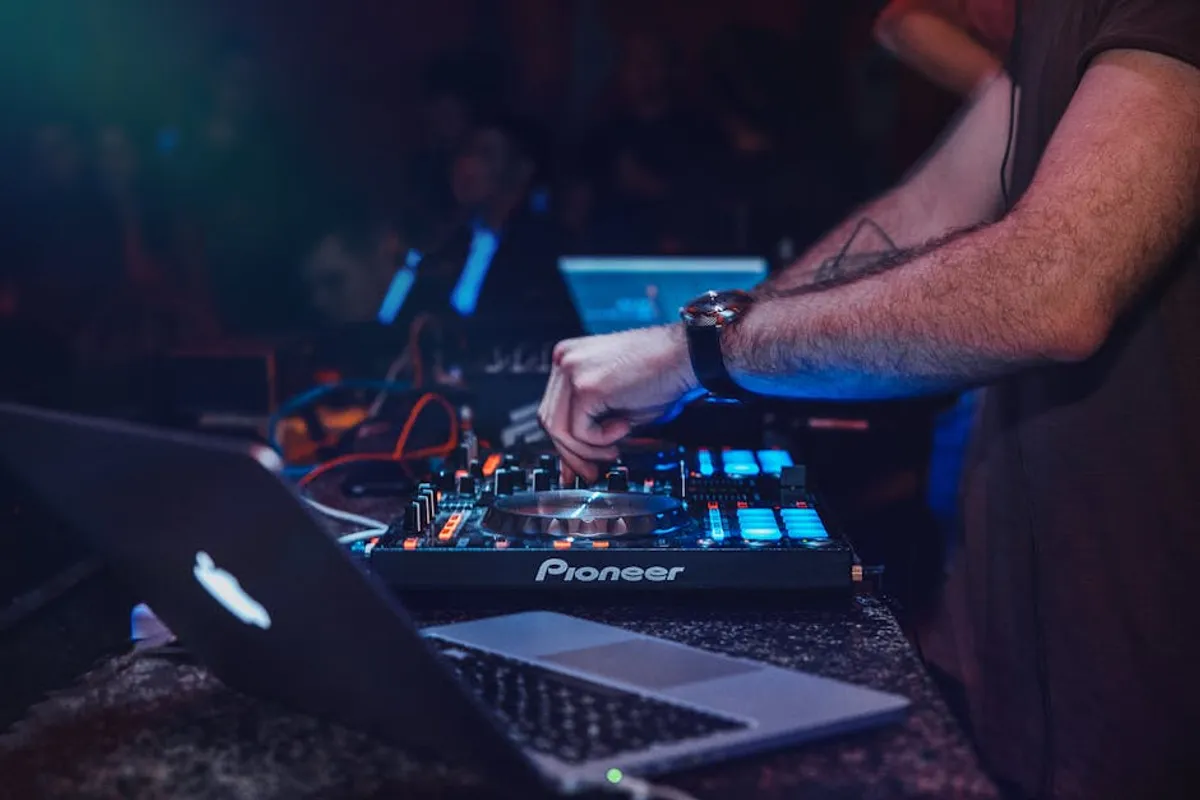 How to Turn Club Updates into Evergreen Content