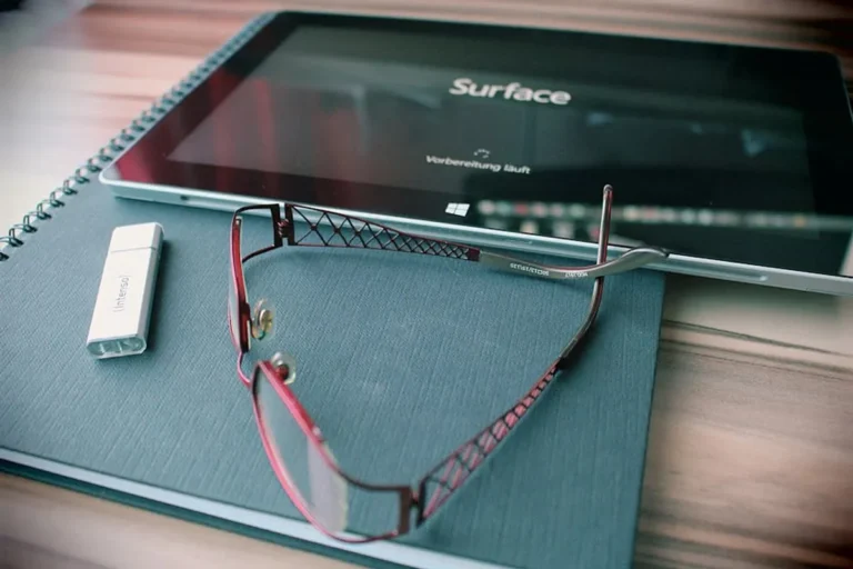 Why fontmirror.com Is Showing Up in Tech-Focused Keyword Research