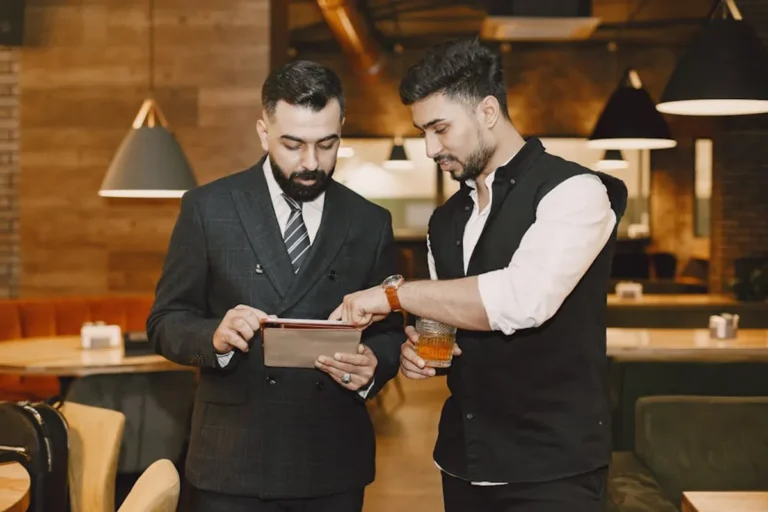 Why Searchers Look for techsslaash.com and What They Want to Find for Bunburyclub Readers